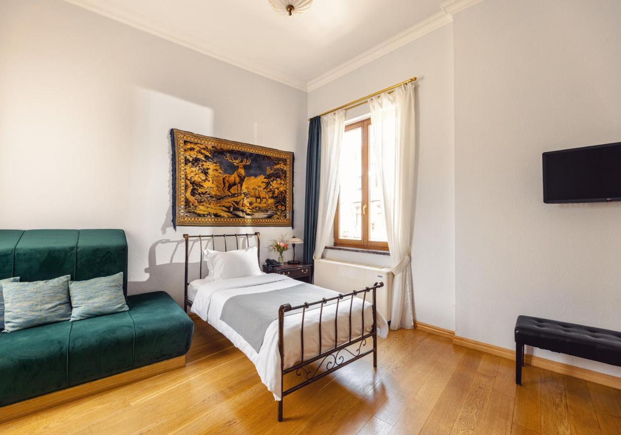 Octava Boutique Hotel Tbilisi Exterior photo